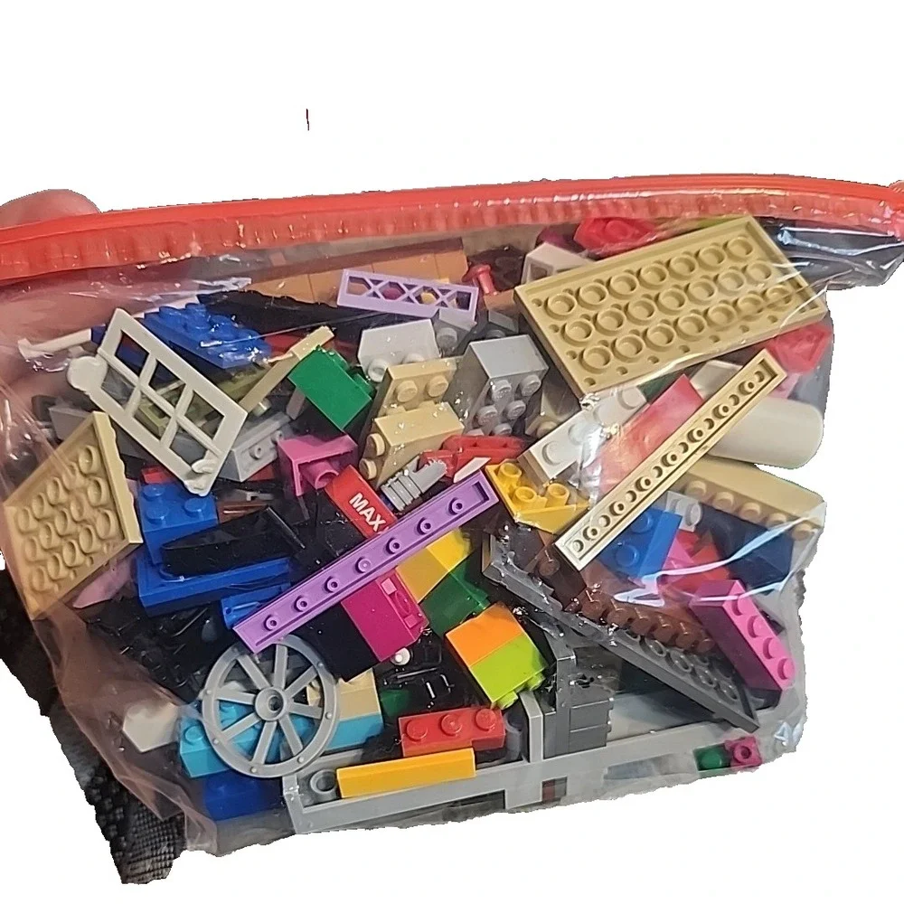 1 Gallon Of Legos